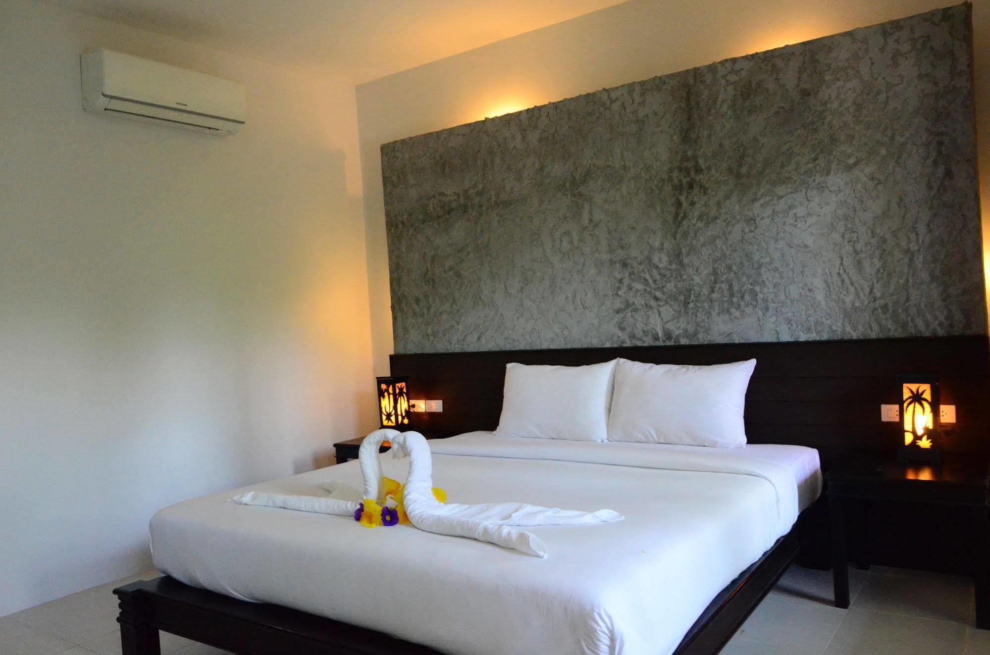 Khaolak Suthawan Resort - Sha Plus Khao Lak Exterior foto